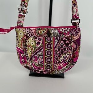 Vera Bradley Vintage Round Hipster Crossbody Bag EUC, Very Berry Paisley Pattern